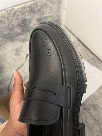 Chaussure de Luxe Tres Confortable 100% Cuir size
