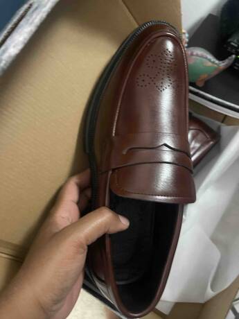 Chaussure de Luxe Tres Confortable 100% Cuir size